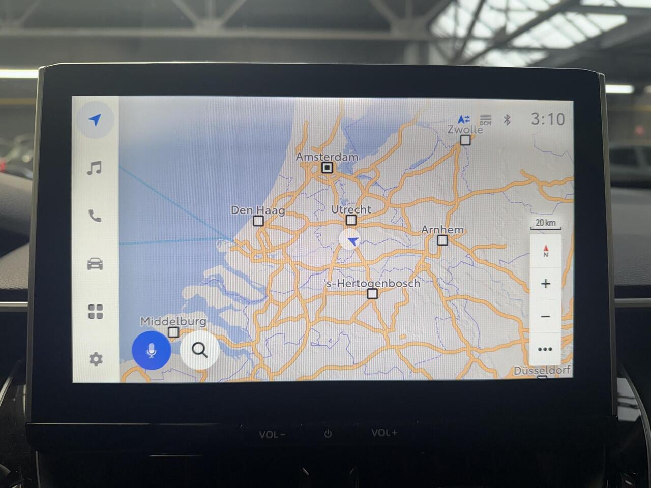 Toyota COROLLA Cross Hybrid 140 Style