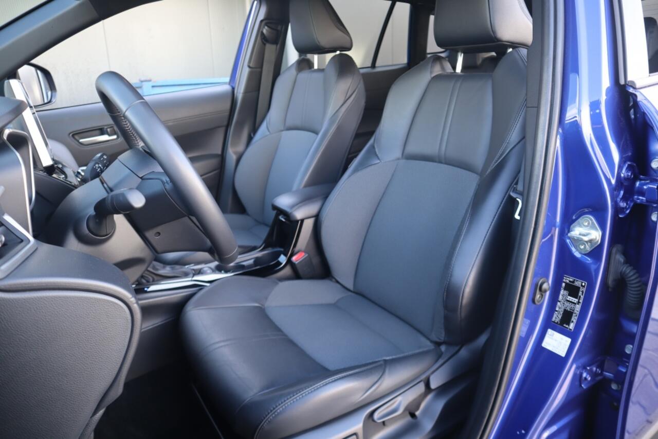 Toyota COROLLA Cross Hybrid 140 Style | Blindspot | Stoelverwarming | Parkeersensoren