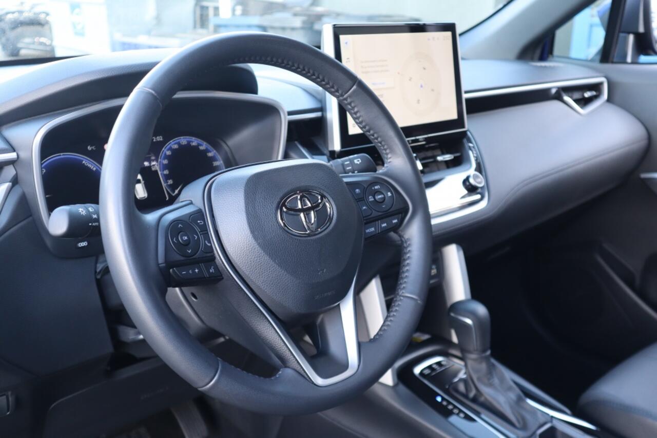 Toyota COROLLA Cross Hybrid 140 Style | Blindspot | Stoelverwarming | Parkeersensoren