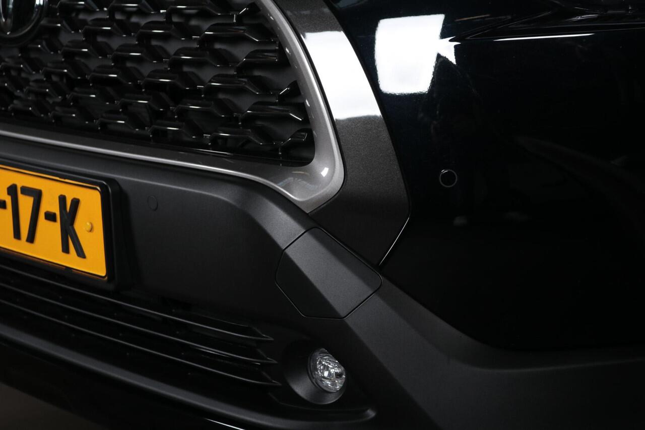 Toyota COROLLA Cross Hybrid 140 Style Parkeersensoren, LED koplampen,stoel en stuur verwarming