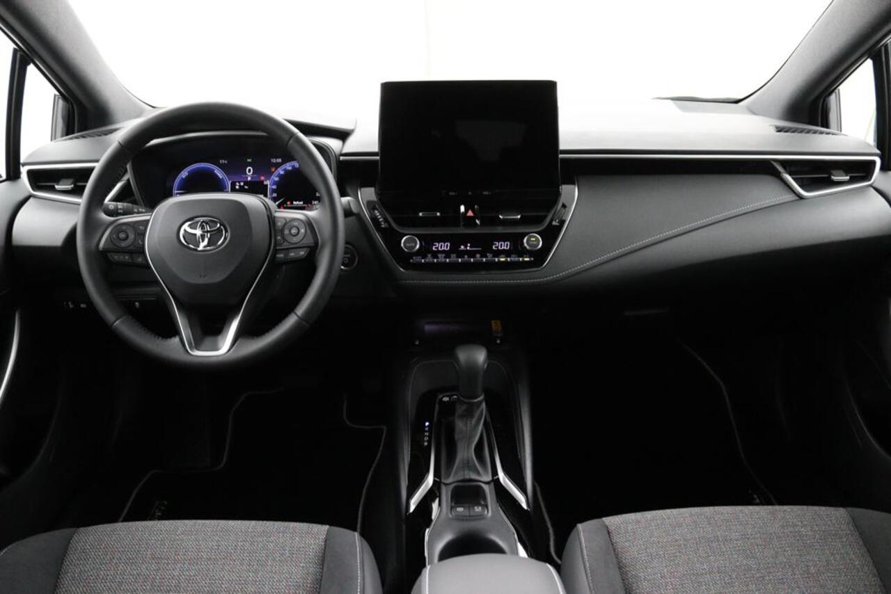 Toyota COROLLA Hybrid 140 Dynamic | Parkeersensoren | Stoelverwarming | Half lederen bekleding |