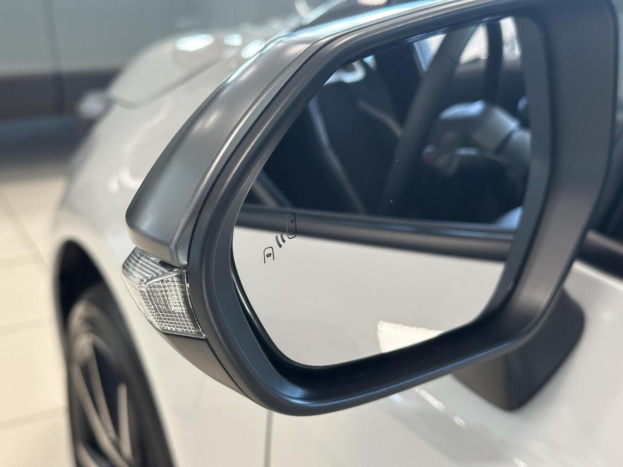 Toyota COROLLA Touring Sports Hybrid 180 GR Sport NIEUW! Direct leverbaar!