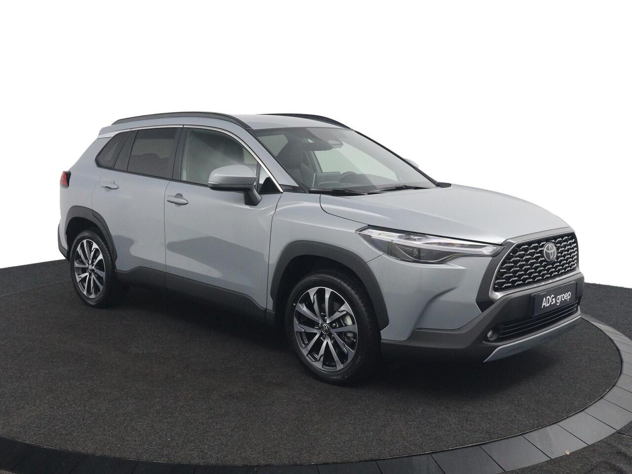 Toyota COROLLA Cross Hybrid 200 Style | AKTIEPRIJS ¤3000,- KORTING | Direct Beschikbaar | Nieuwe Auto |