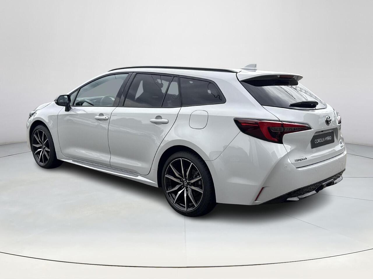 Toyota COROLLA Touring Sports Hybrid 180 GR Sport **NIEUWE AUTO/ GR SPORT PLUS PACK/ DIRECT LEVERBAAR**