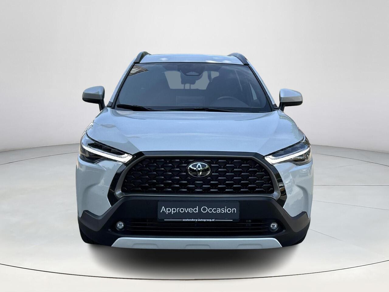 Toyota COROLLA Cross Hybrid 140 Style