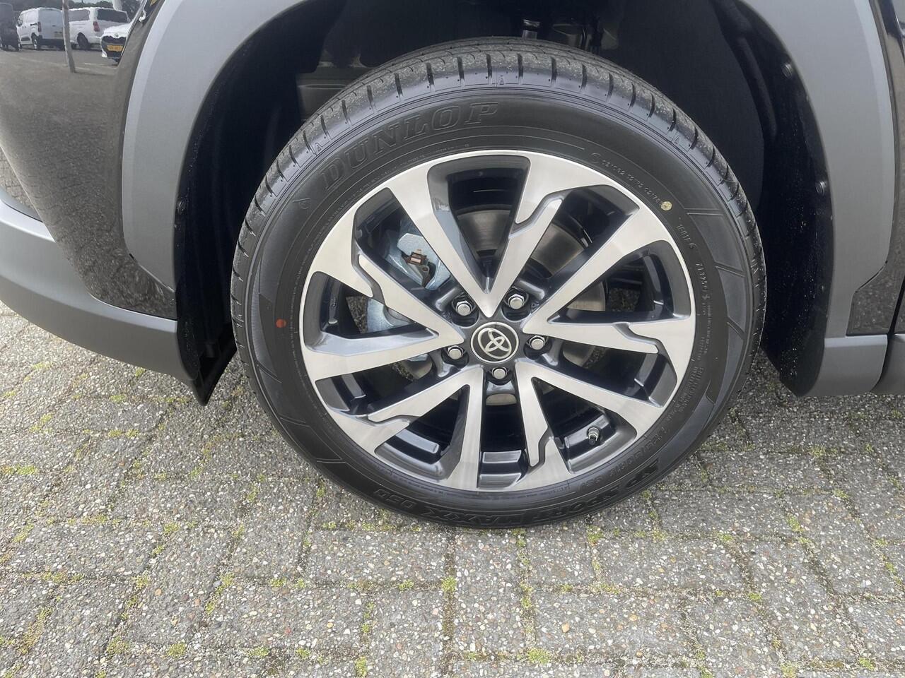 Toyota COROLLA Cross Hybrid 200 Style