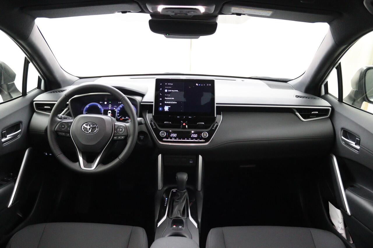 Toyota COROLLA Cross Hybrid 140 Active | NETTO DEAL | Parelmoer Wit | Navigatie | Nieuwe Auto |