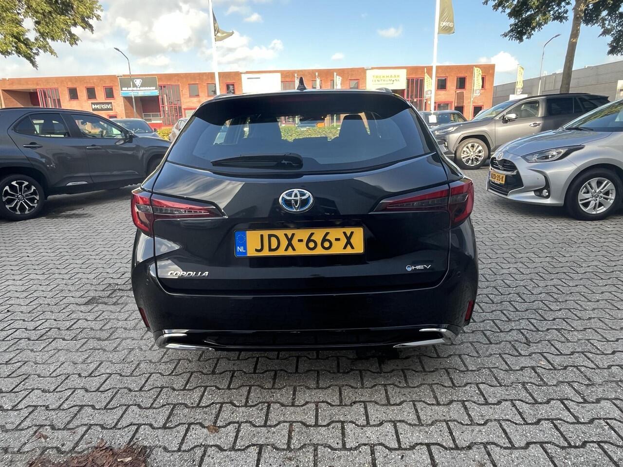 Toyota COROLLA Touring Sports Hybrid 140 Dynamic Special