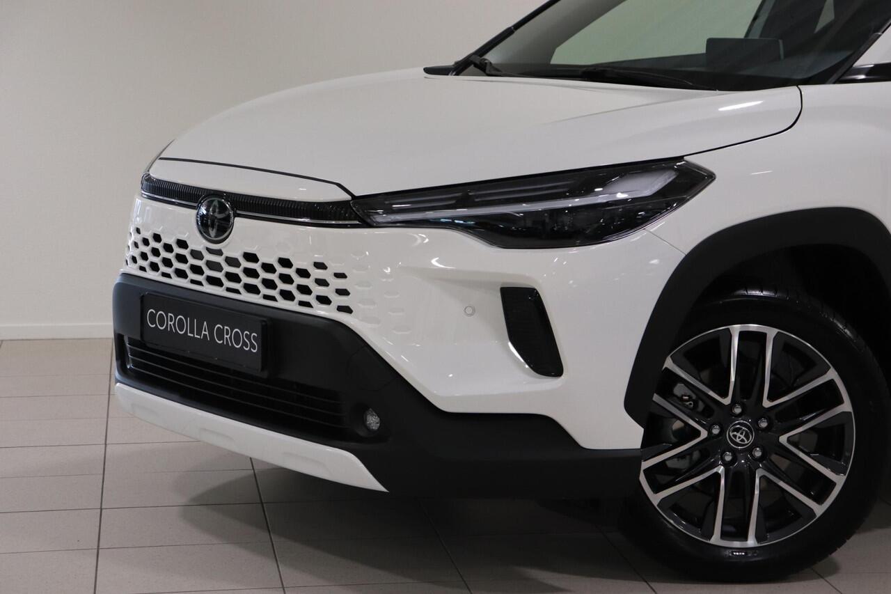 Toyota COROLLA Cross Hybrid 140 Dynamic, Inruilpremie ¤1500, BSM, Sensoren, Apple Carplay/Android Auto, Stoel & Stuurverwarming!