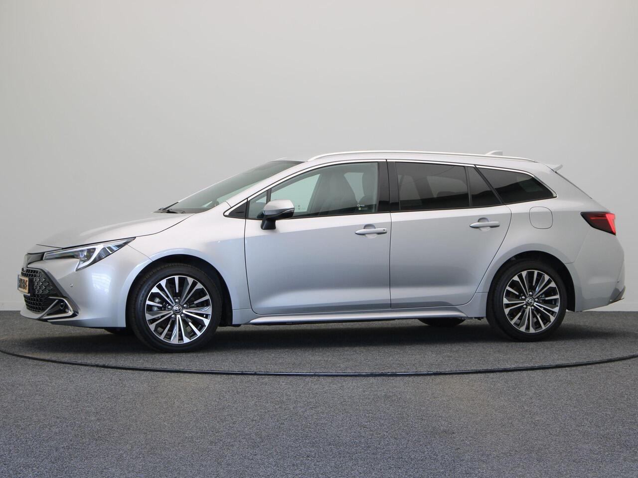 Toyota COROLLA Touring Sports Hybrid 200 Executive | Stuur, voorruit en stoelverwarming | Elektrische Achterklep | Adaptieve Cruise Control | Camera | 10 Jaar Garantie |