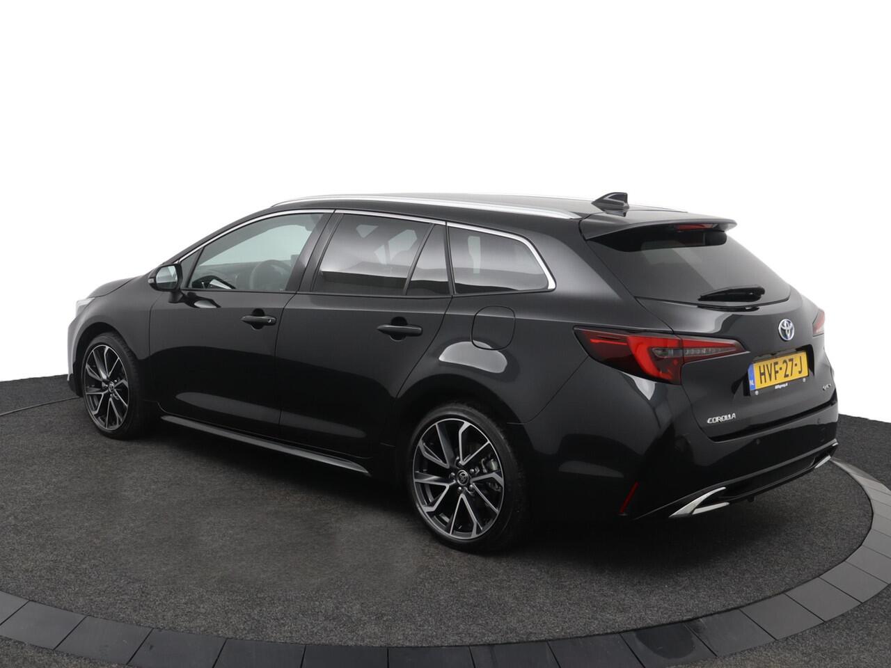 Toyota COROLLA Touring Sports Hybrid 140 Executive | Afneembare trekhaak | Navigatie | Electrische achterklep |