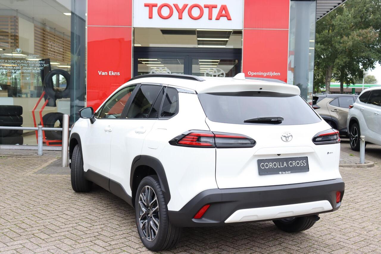 Toyota COROLLA Cross Hybrid 180 Dynamic ,inclusief ¤1.500,- Inruilpremie!!