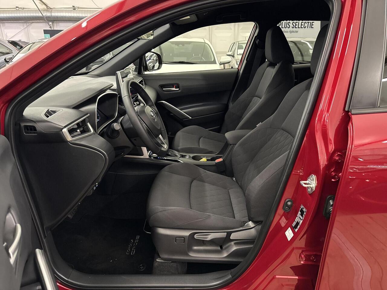 Toyota COROLLA Cross Hybrid 140 Style Premium Pack | 06-10141018 Voor meer informatie