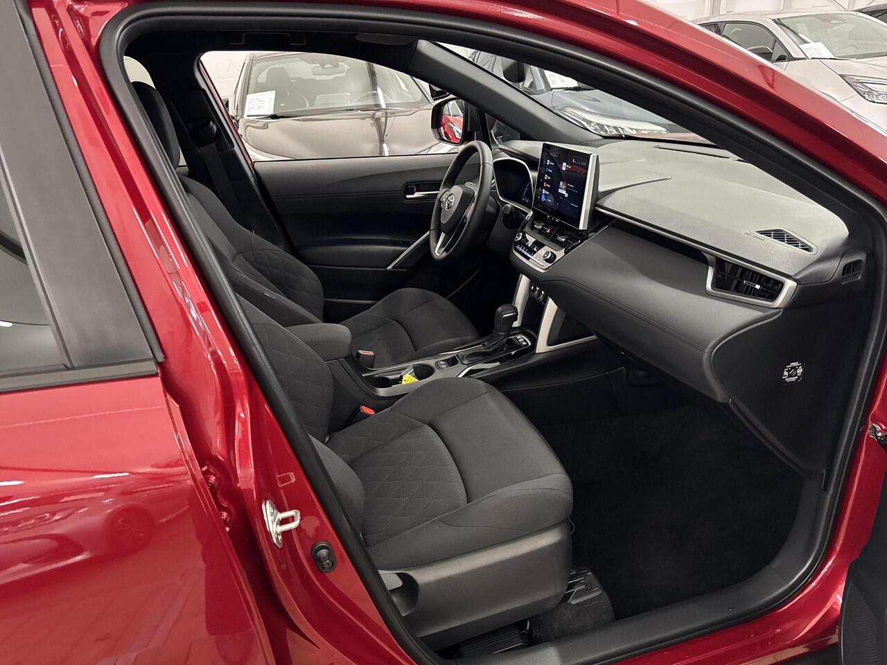 Toyota COROLLA Cross Hybrid 140 Style Premium Pack | 06-10141018 Voor meer informatie