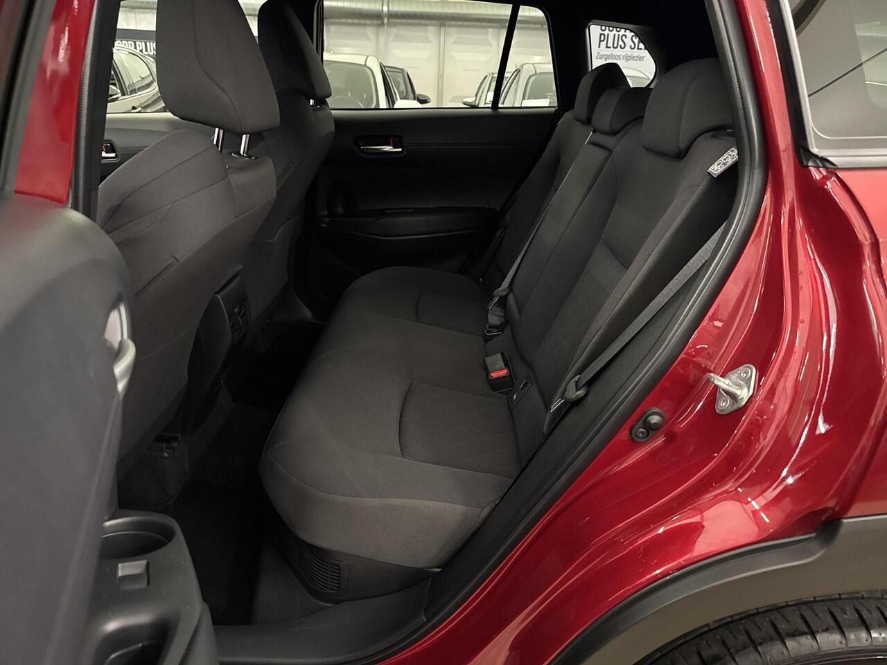 Toyota COROLLA Cross Hybrid 140 Style Premium Pack | 06-10141018 Voor meer informatie