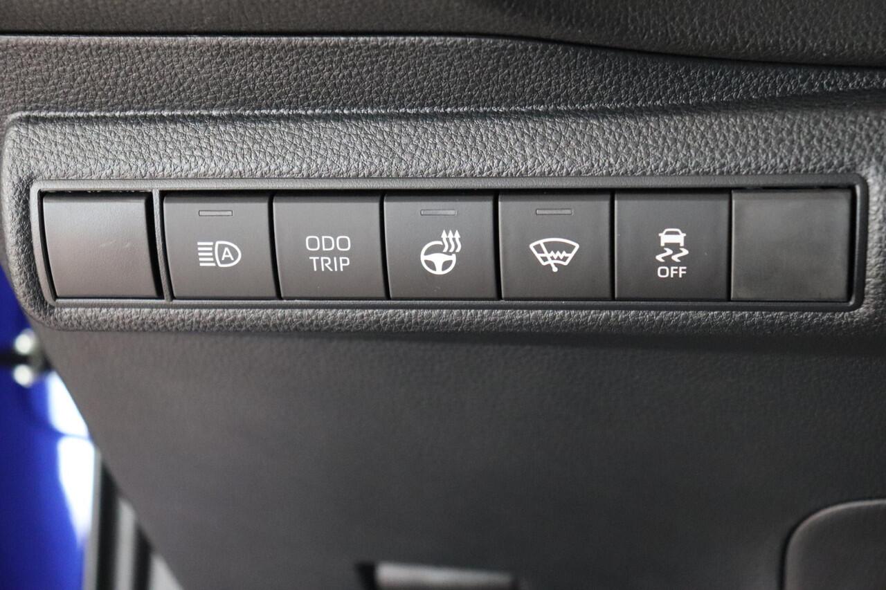 Toyota COROLLA Hybrid 180 Executive, JBL, BSM, Apple CarPlay/Android Auto, DEMOVOORDEEL!