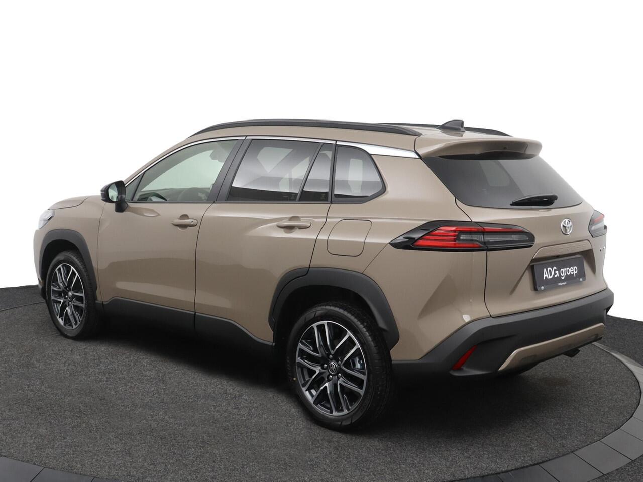 Toyota COROLLA Cross Hybrid 140 Dynamic | Nieuw uit voorraad leverbaar! |