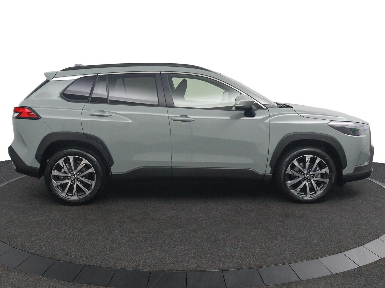 Toyota COROLLA Cross Hybrid 140 Style | Keyless Entry | Led Verlichting | Navigatie | Draadloos Apple Carplay Android Auto |