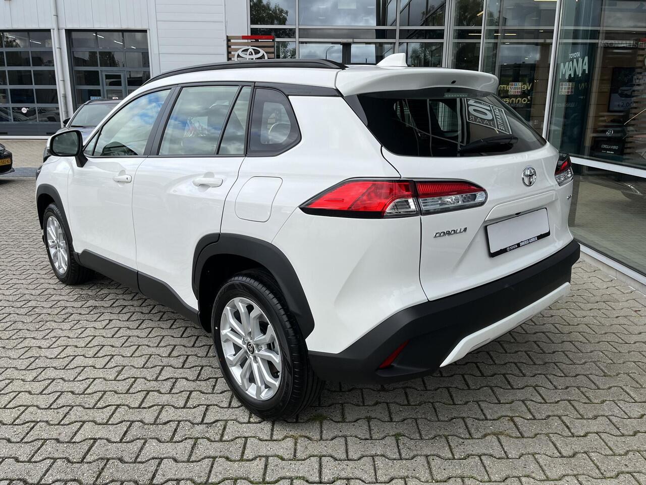 Toyota COROLLA Cross Hybrid 140 Active NIEUW!