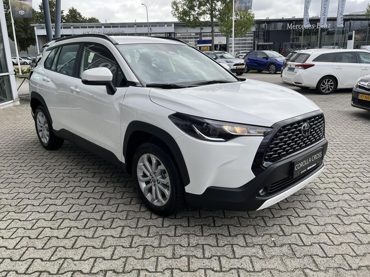 Toyota COROLLA Cross Hybrid 140 Active NIEUW!