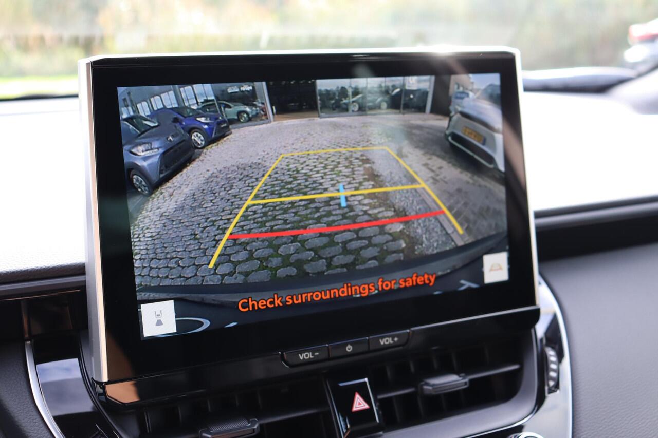 Toyota COROLLA Cross Hybrid 140 Active, Safety pack, BSM, Apple carplay, Android auto, Achterruitrijcamera, Parkeersensoren