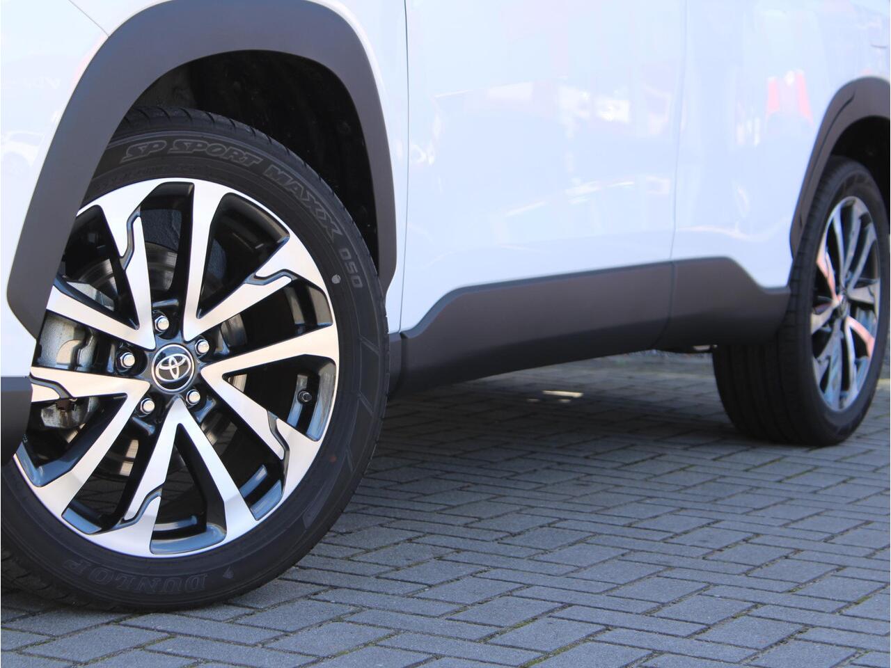 Toyota COROLLA Cross Hybrid 140 Style Elektrisch Bedienbare Achterklep, Cruise en Climate Control