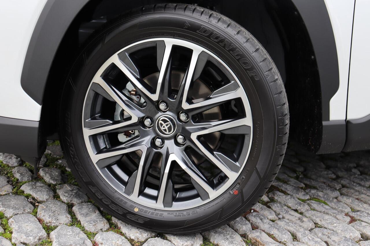 Toyota COROLLA Cross Hybrid 140 Active, Apple carplay / Android auto, Parkeersensoren, Stoelverwarming, Stuurverwarming,