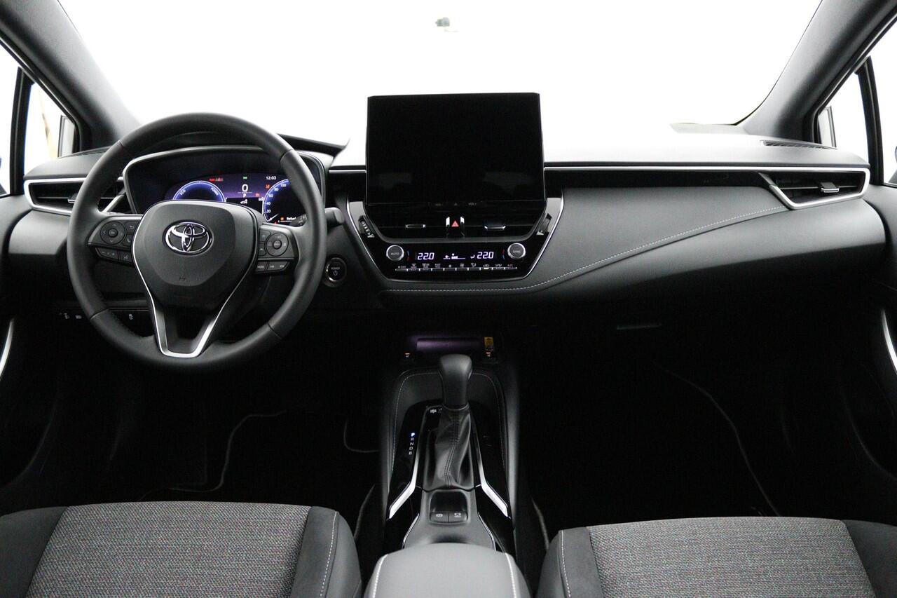 Toyota COROLLA Hybrid 140 Dynamic | Nieuw uit voorraad leverbaar! |