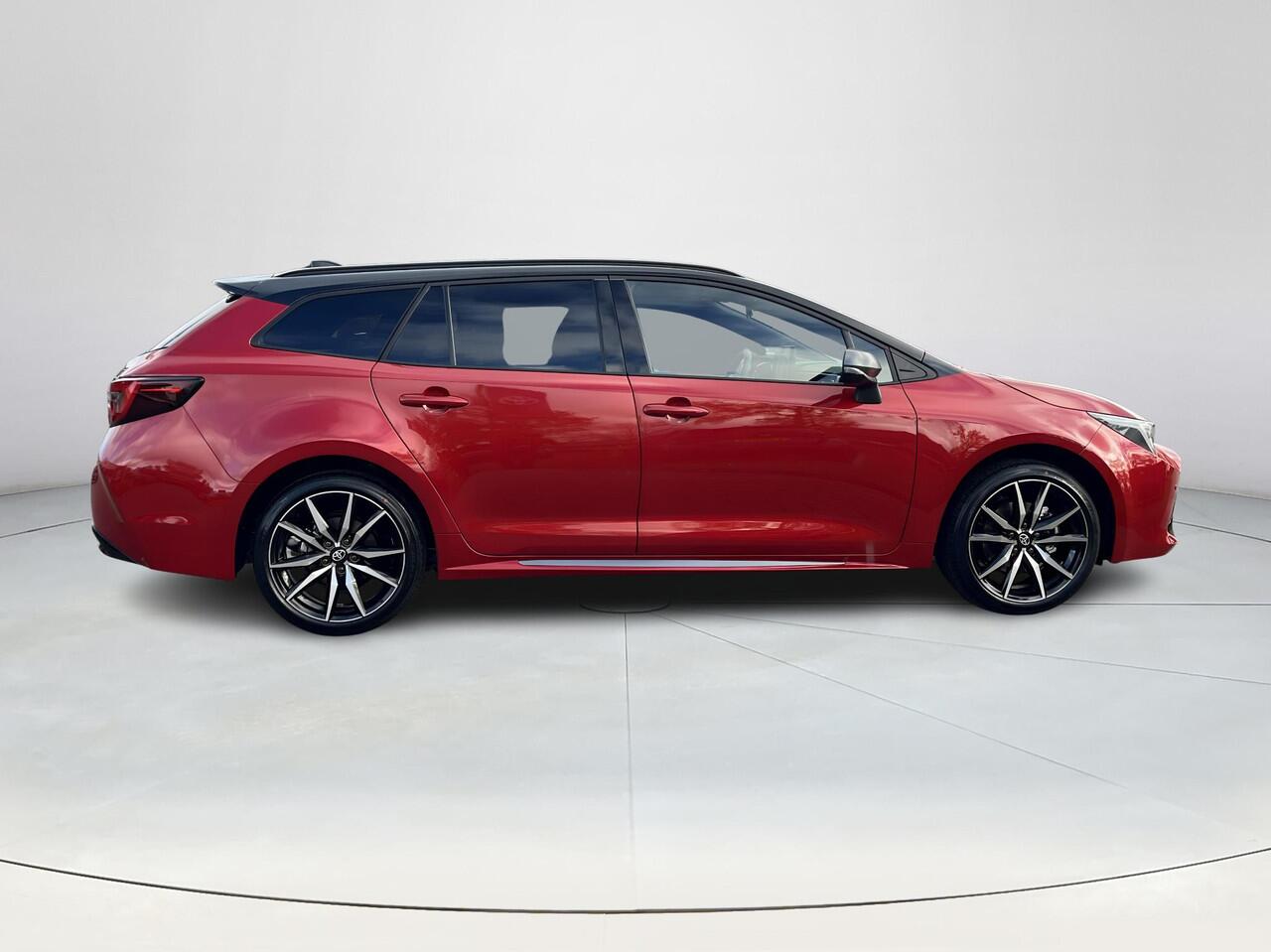 Toyota COROLLA Touring Sports Hybrid 180 GR Sport | Uit voorraad leverbaar |