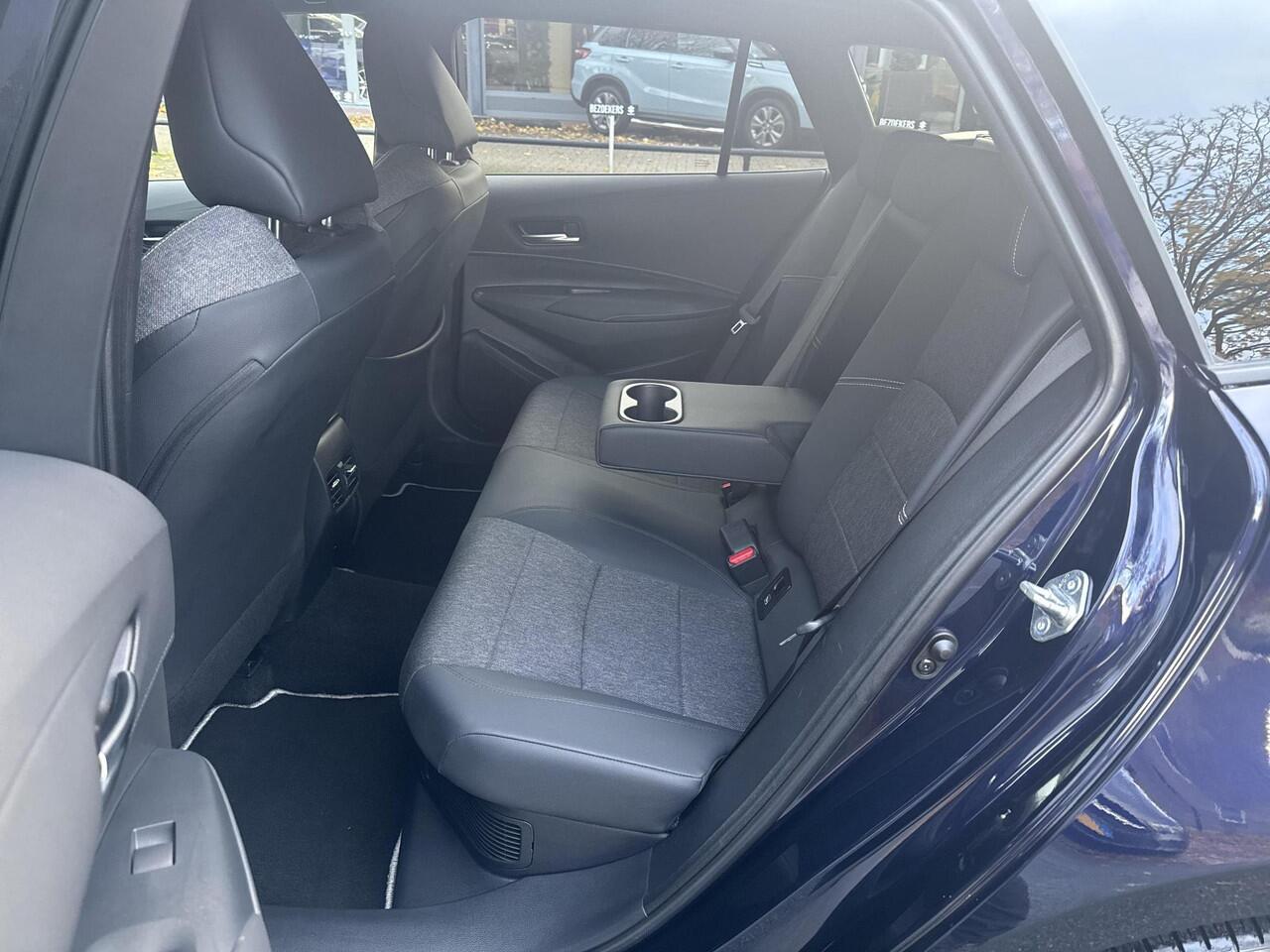 Toyota COROLLA Touring Sports Hybrid 140 Dynamic | 06-10141018 Voor meer informatie