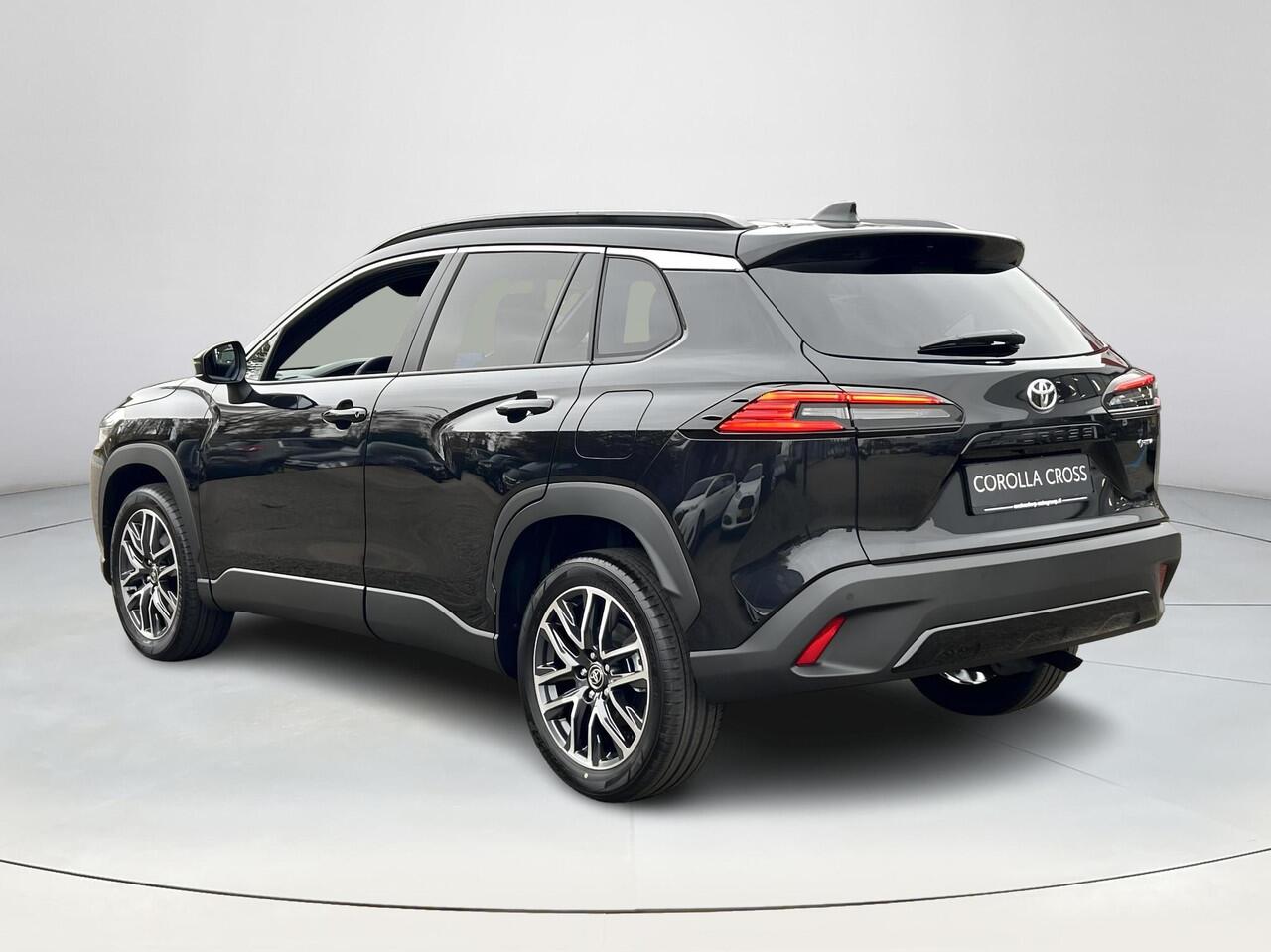 Toyota COROLLA Cross Hybrid 140 Dynamic | Modeljaar 2025 | Nieuwe auto | Direct uit voorraad leverbaar |