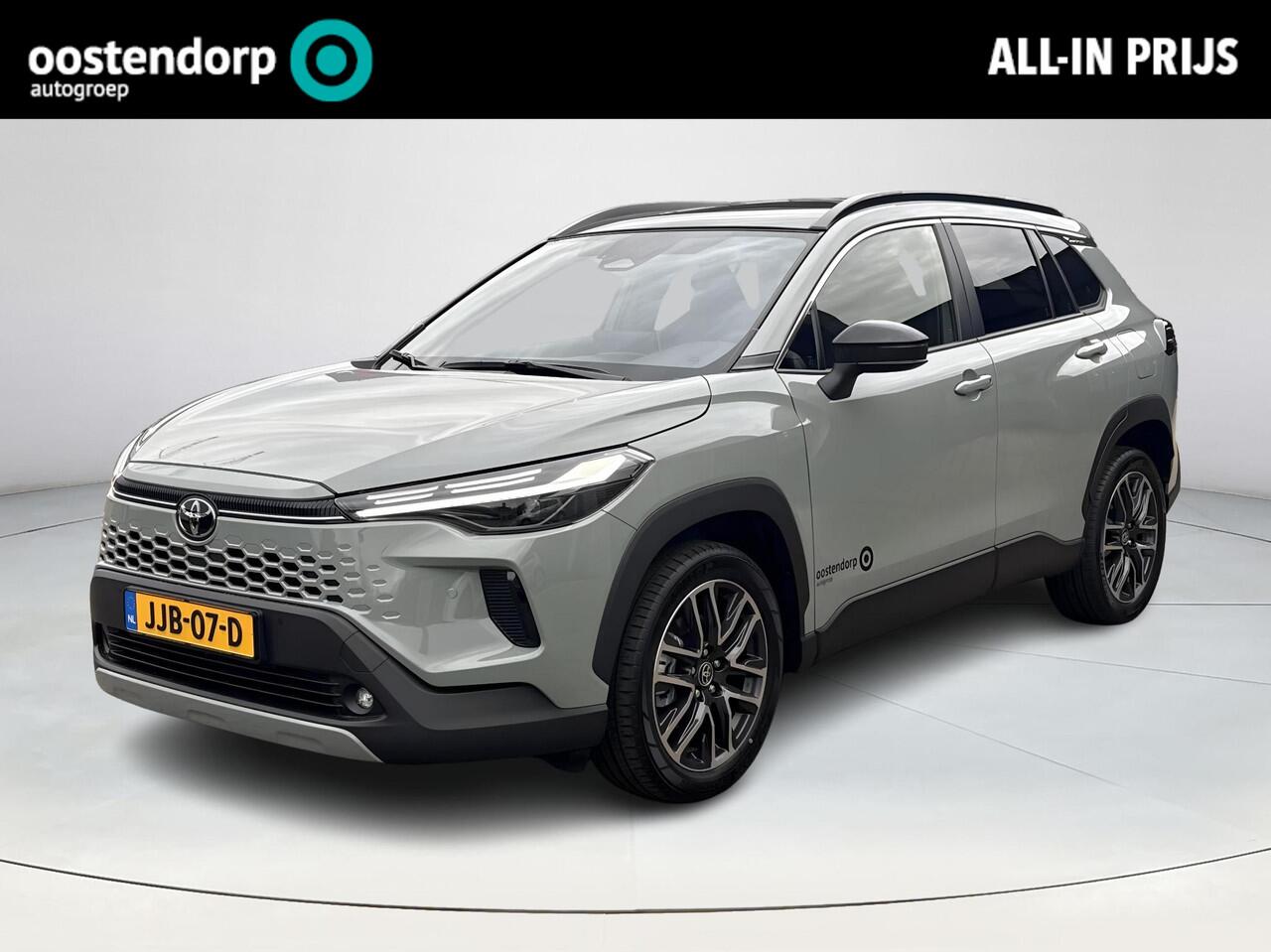 Toyota COROLLA Cross Hybrid 140 Dynamic **PANORAMA DAK/ STOEL EN STUURWIELVERWARMING/ PARKEERSENSOREN/ DODEHOEK DETECTIE**