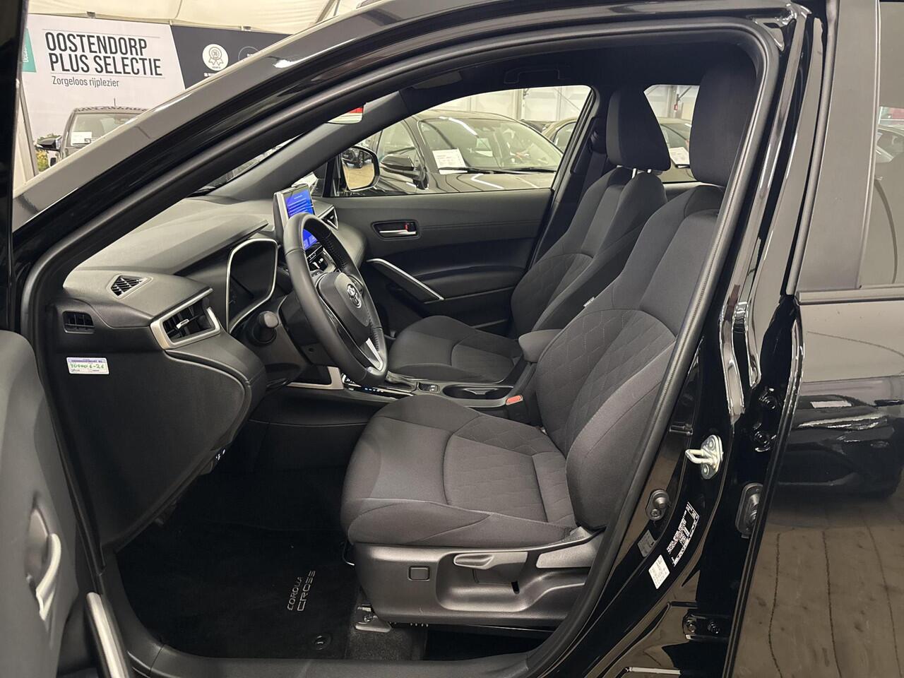 Toyota COROLLA Cross Hybrid 140 Style | 06-10141018 Voor meer informatie