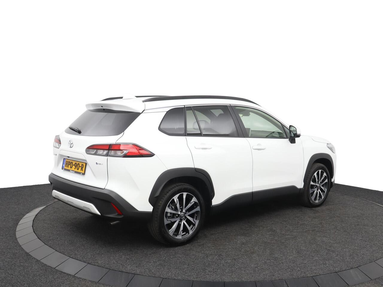 Toyota COROLLA Cross Hybrid 200 Dynamic | Nieuw uit Voorraad leverbaar! | 10 Jaar Garantie! |