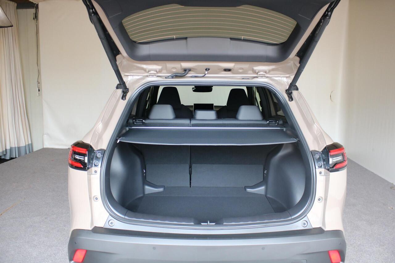 Toyota COROLLA Cross Hybrid 140 Dynamic |Blind Spot Monitor|PDC V+A|Smart Entry|BTW auto