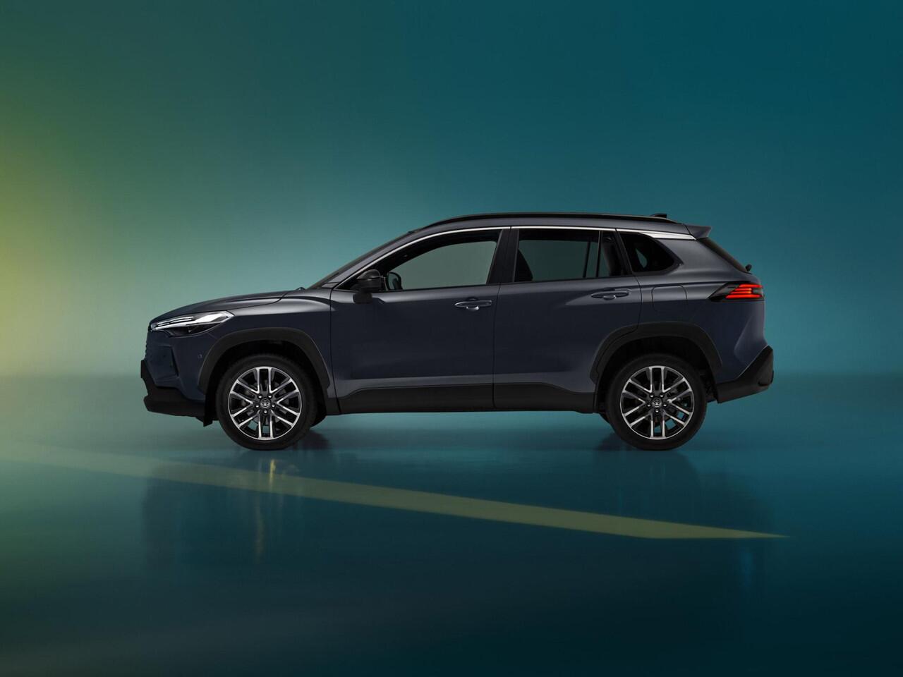 Toyota COROLLA Cross Hybrid 140 Active ¤37.495,- RIJKLAAR! Nu ¤2.000,- voordeel! Nu extra scherp geprijsd!