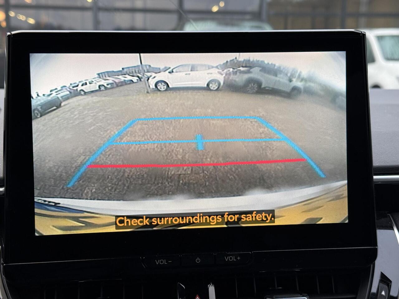 Toyota COROLLA Touring Sports Hybrid 140 Dynamic **STOELVERWARMING/ PARKEERSENSOREN/ KEYLESS/ ADAPTIEF CRUISE CONTROL/ GARANTIE**