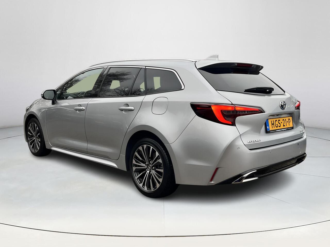 Toyota COROLLA Touring Sports Hybrid 140 Dynamic | All-in prijs | Apple/Android | Camera | Navigatie |