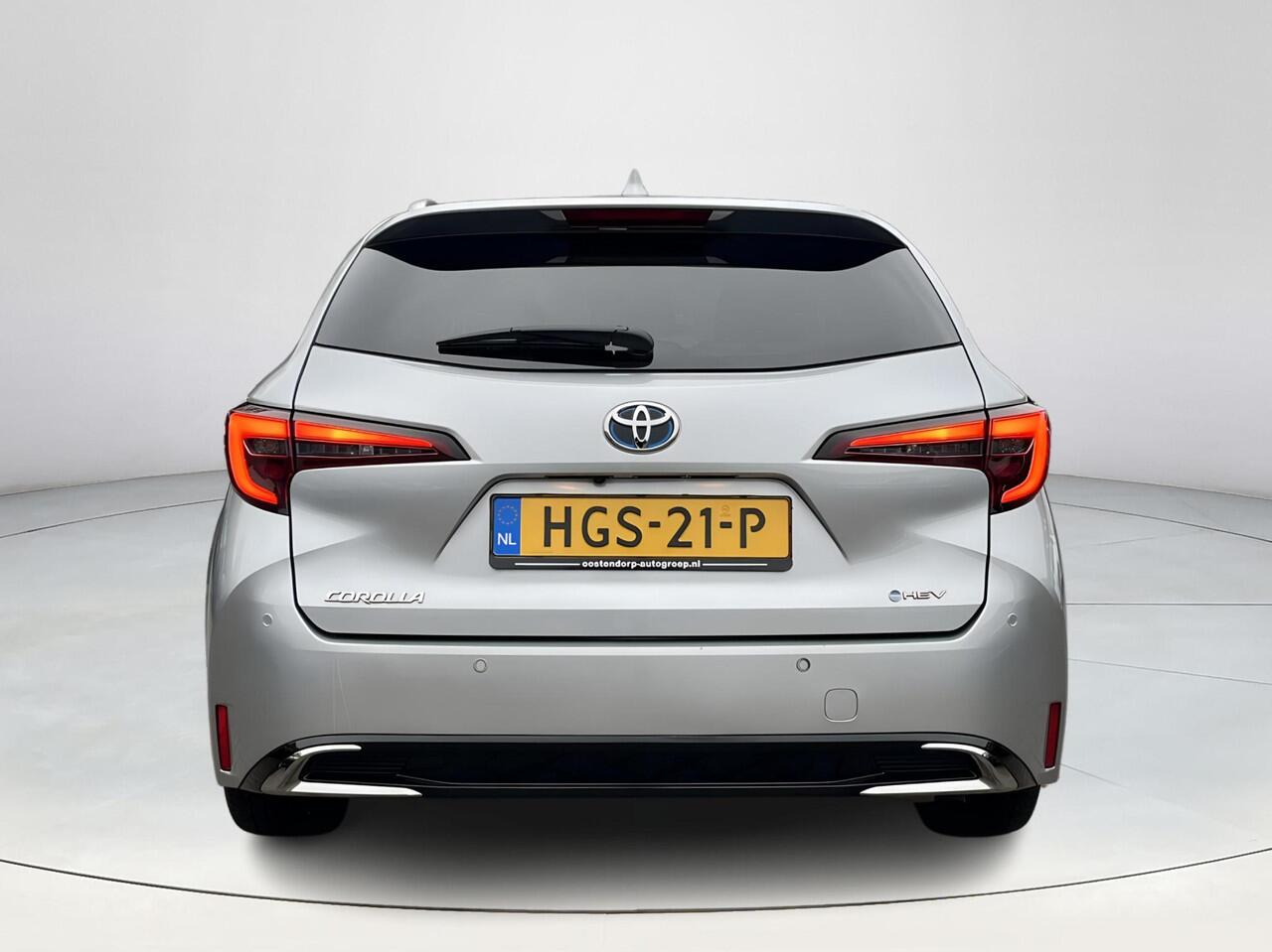 Toyota COROLLA Touring Sports Hybrid 140 Dynamic | All-in prijs | Apple/Android | Camera | Navigatie |