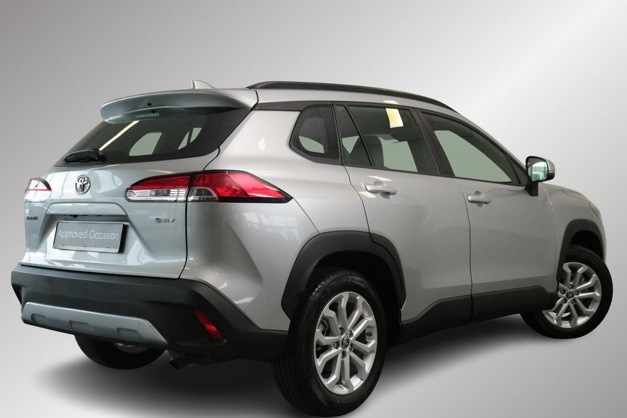 Toyota COROLLA Cross Hybrid 140 Dynamic Limited, Blind Spot, Sensoren, Stoel & Stuur verwarming!