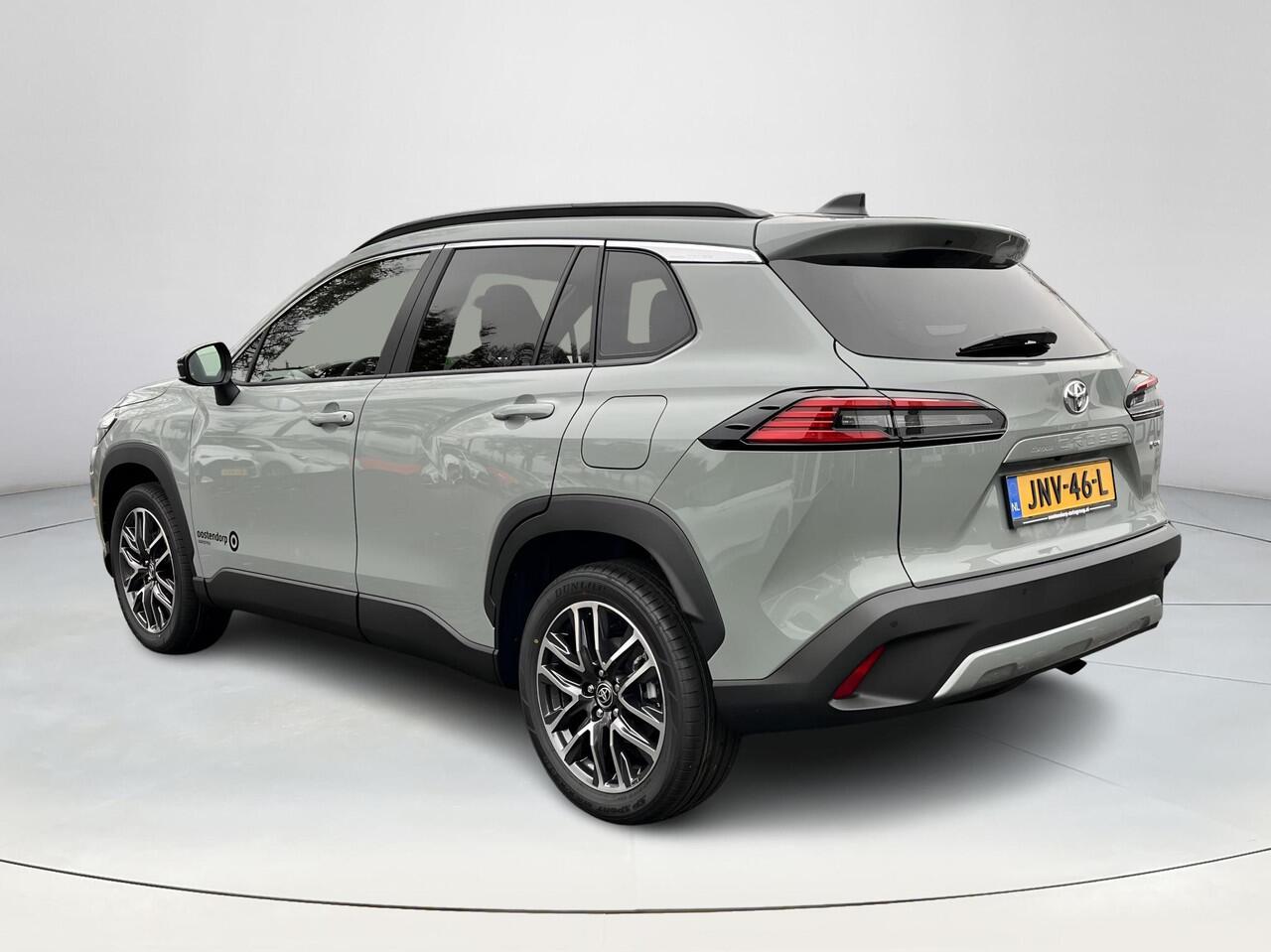 Toyota COROLLA Cross Hybrid 140 Dynamic | Urban Khaki | 2025 model | Demonstratie auto |