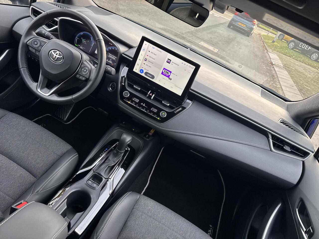 Toyota COROLLA Touring Sports Hybrid 140 Dynamic | 06-10141018 Voor meer informatie