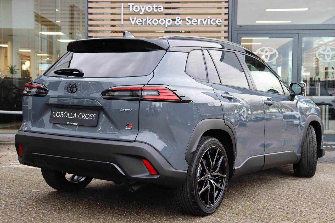Toyota COROLLA Cross Hybrid 180 GR Sport , Nieuw en direct leverbaar met ¤1.500,- voordeel