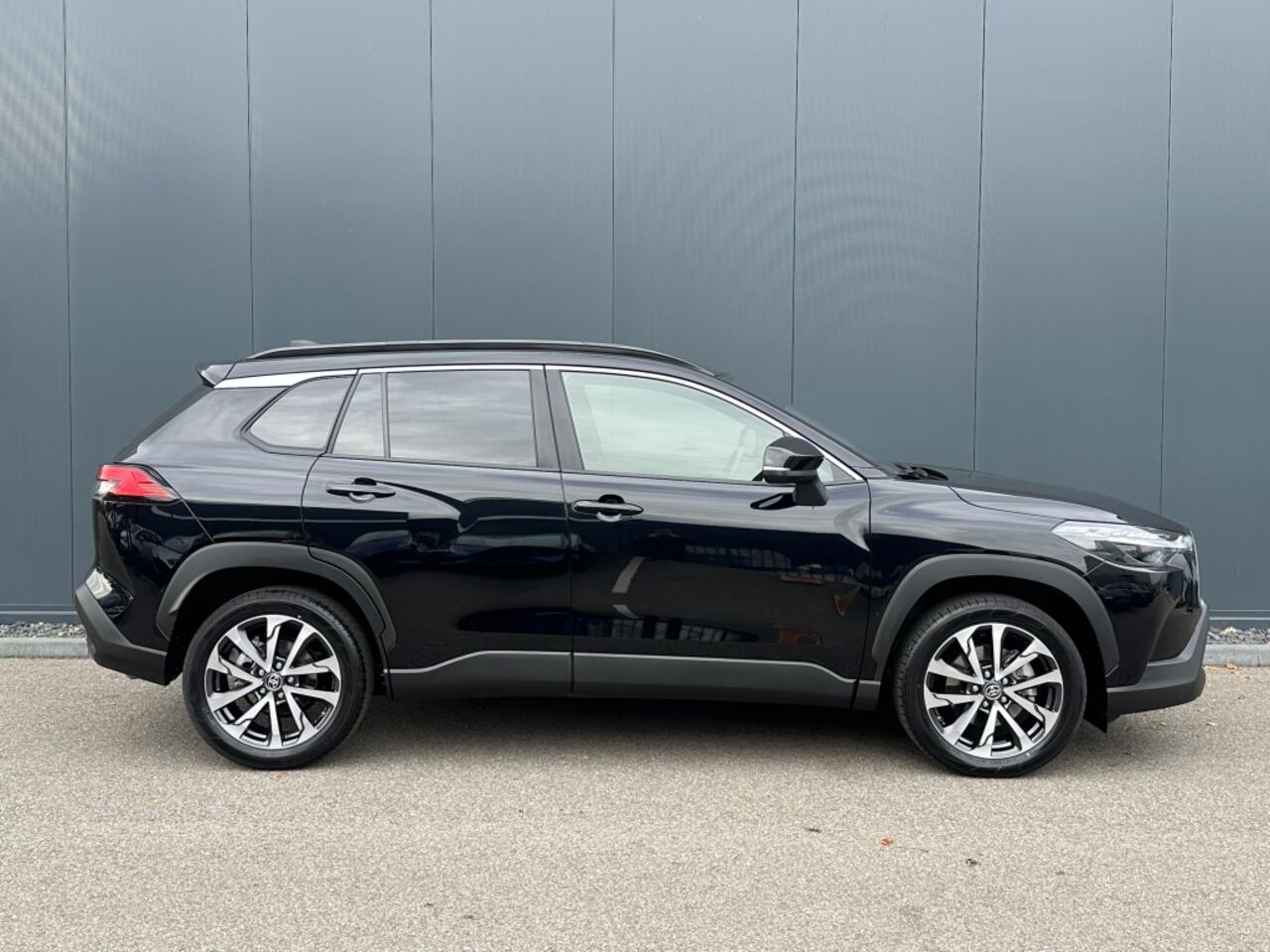 Toyota COROLLA Cross Hybrid 200 High Power 2.0 Dynamic Limited Stuur-stoelverw