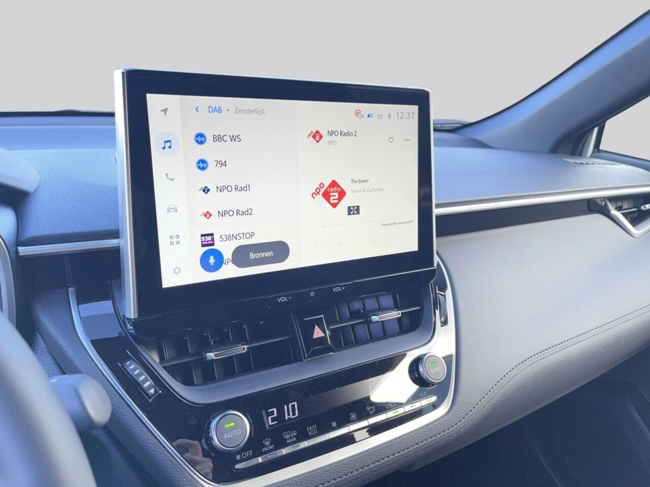 Toyota COROLLA Cross 2.0 Hybrid 180pk. Dynamic |Safety + Winter pakket.