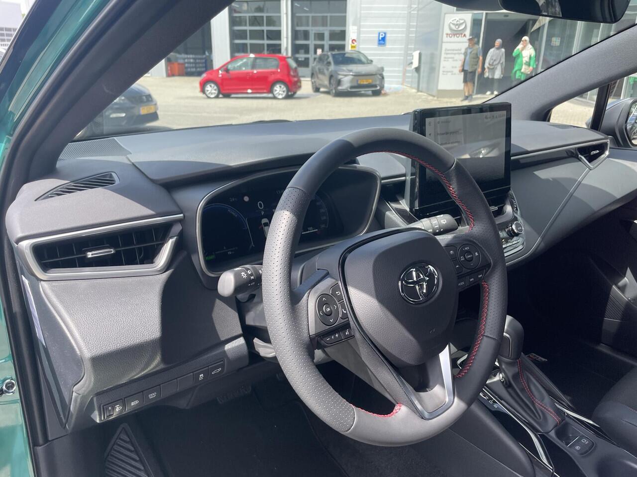 Toyota COROLLA Touring Sports Hybrid 140 GR Sport TREKHAAK