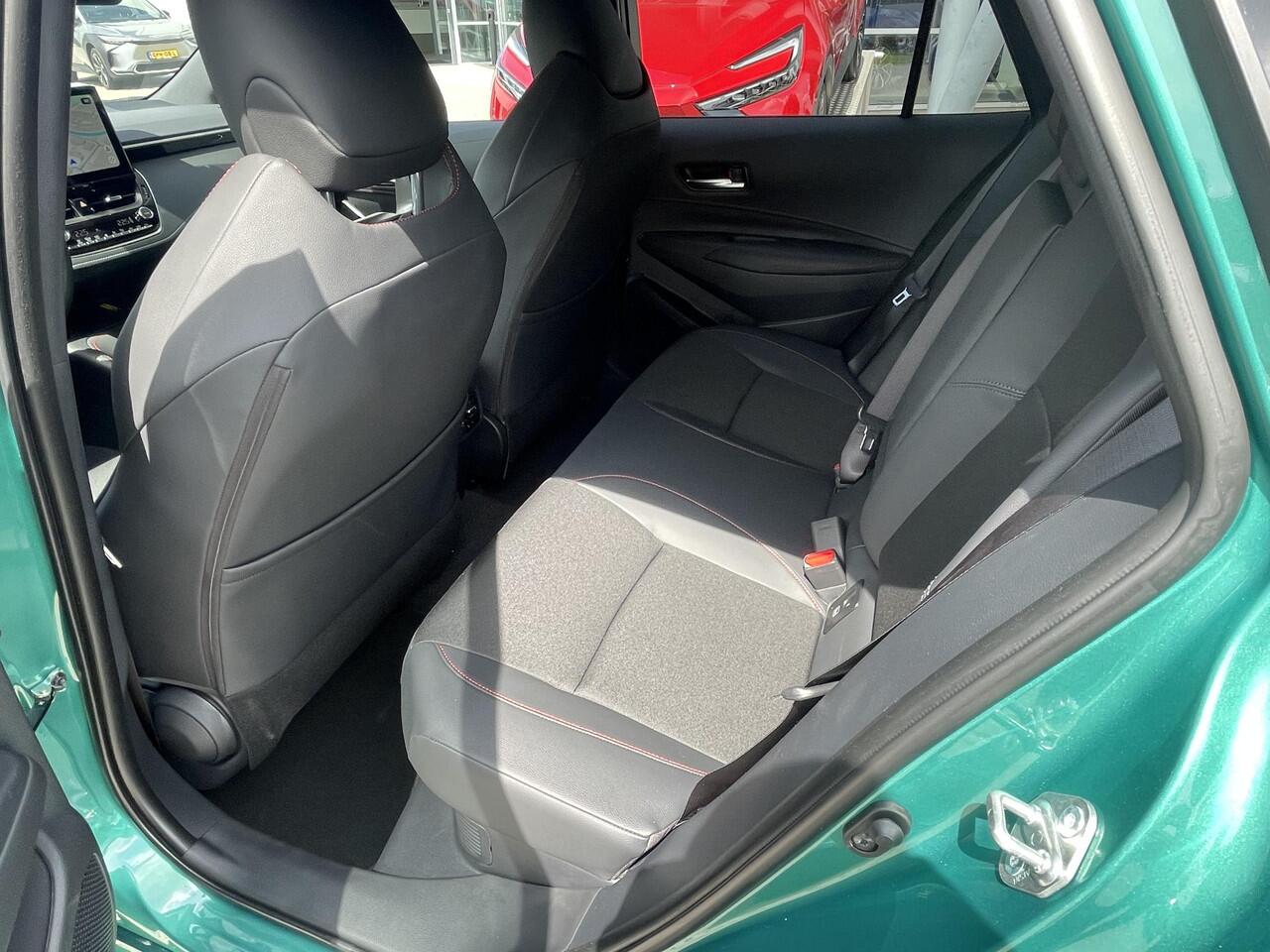 Toyota COROLLA Touring Sports Hybrid 140 GR Sport TREKHAAK