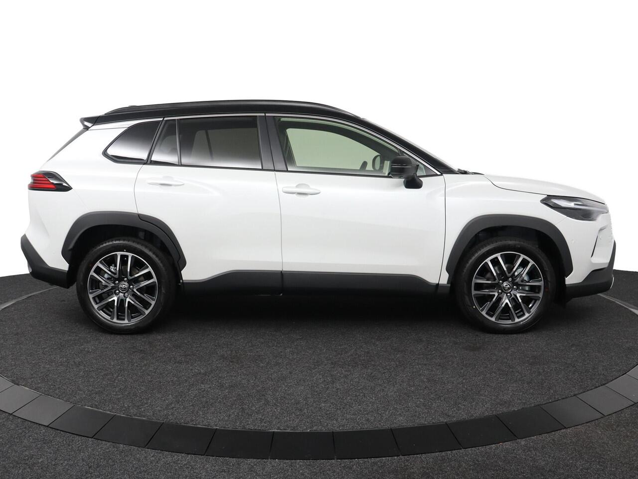 Toyota COROLLA Cross Hybrid 180 Executive | Apple Carplay/Android Auto | Leer | JBL audio | 360 Camera |