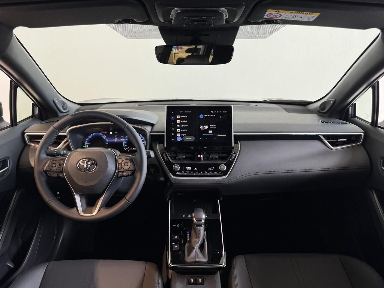 Toyota COROLLA Cross Hybrid 180 Executive | MJ25 | Incl. inruilvoordeel | Vol-Leder | JBL | Matrix-LED |