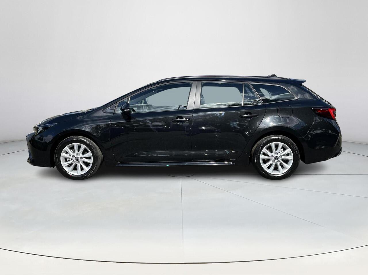 Toyota COROLLA Touring Sports Hybrid 140 Active | Night sky black metallic | Demonstratie auto |